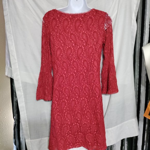 Haani - Beautiful Red Dress - Picture 3 of 4